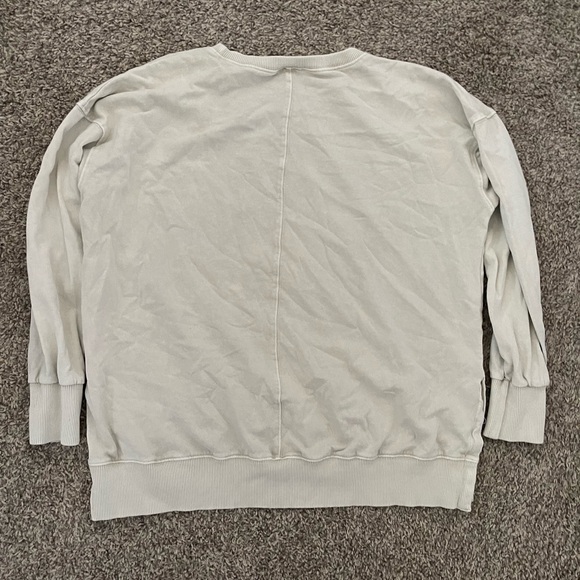 🚨SOLD🚨🙂Easel Smiley Sweatshirt🙂 - Picture 4 of 5